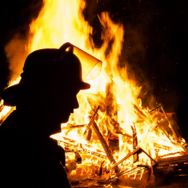 Martinsfeuer_2013_010.jpg Martinsfeuer_2013_010.jpg