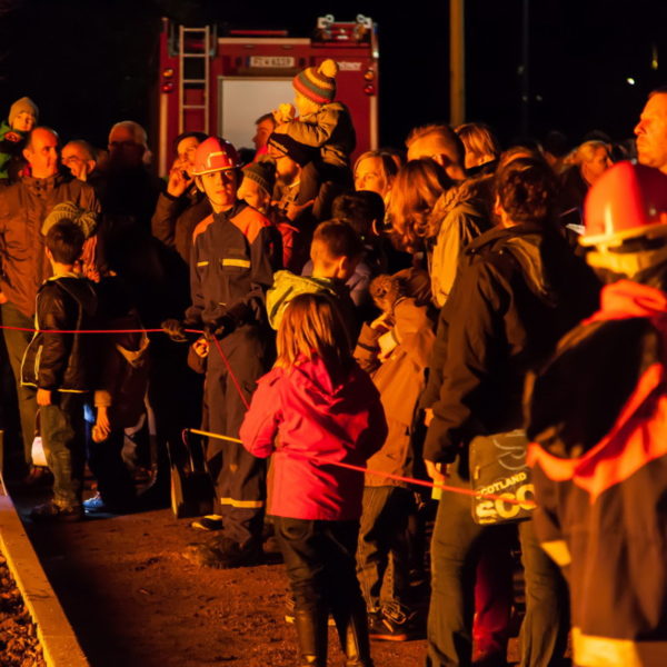 Martinsfeuer_2013_015.jpg Martinsfeuer_2013_015.jpg