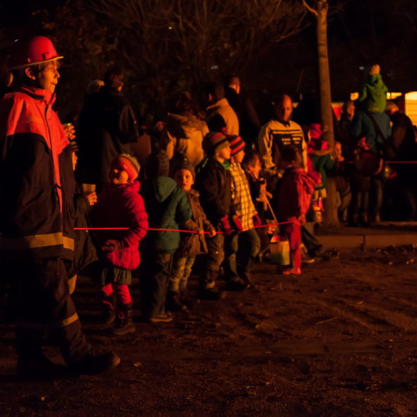 Martinsfeuer_2013_020.jpg Martinsfeuer_2013_020.jpg