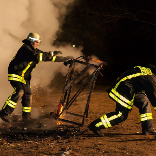 Martinsfeuer_2013_038.jpg Martinsfeuer_2013_038.jpg