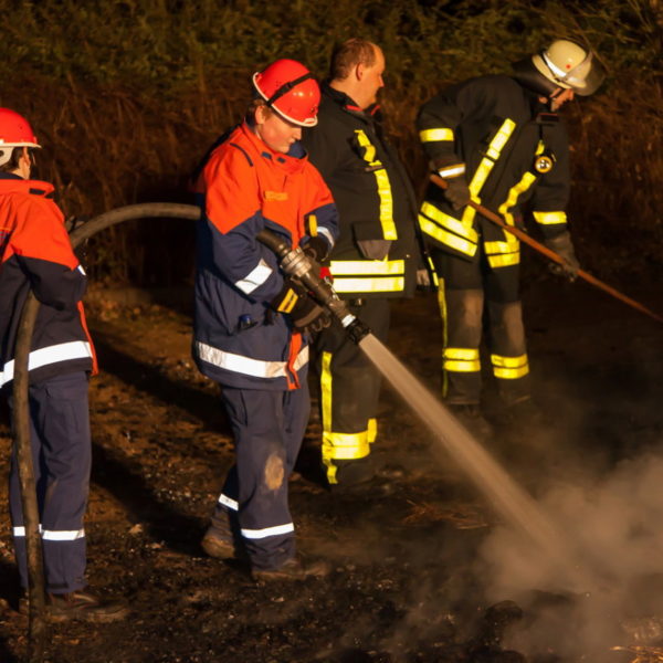 Martinsfeuer_2013_046.jpg Martinsfeuer_2013_046.jpg