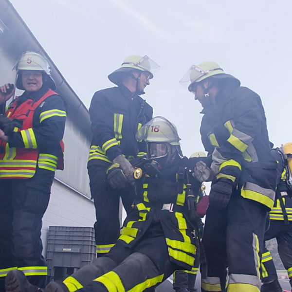 Gemeinschaftsuebung_FF_Weisskirchen_100.jpg Gemeinschaftsuebung_FF_Weisskirchen_100.jpg