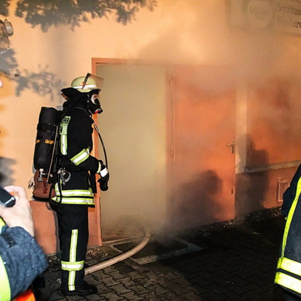 Übung Schützenhaus 18.09.2015 Übung Schützenhaus 18.09.2015