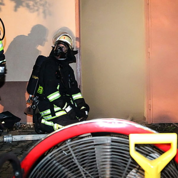 Übung Schützenhaus 18.09.2015 Übung Schützenhaus 18.09.2015