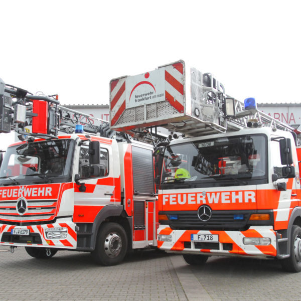 Neue Drehleiter der Nieder-Eschbacher Wache der Berufsfeuerwehr Neue Drehleiter der Nieder-Eschbacher Wache der Berufsfeuerwehr